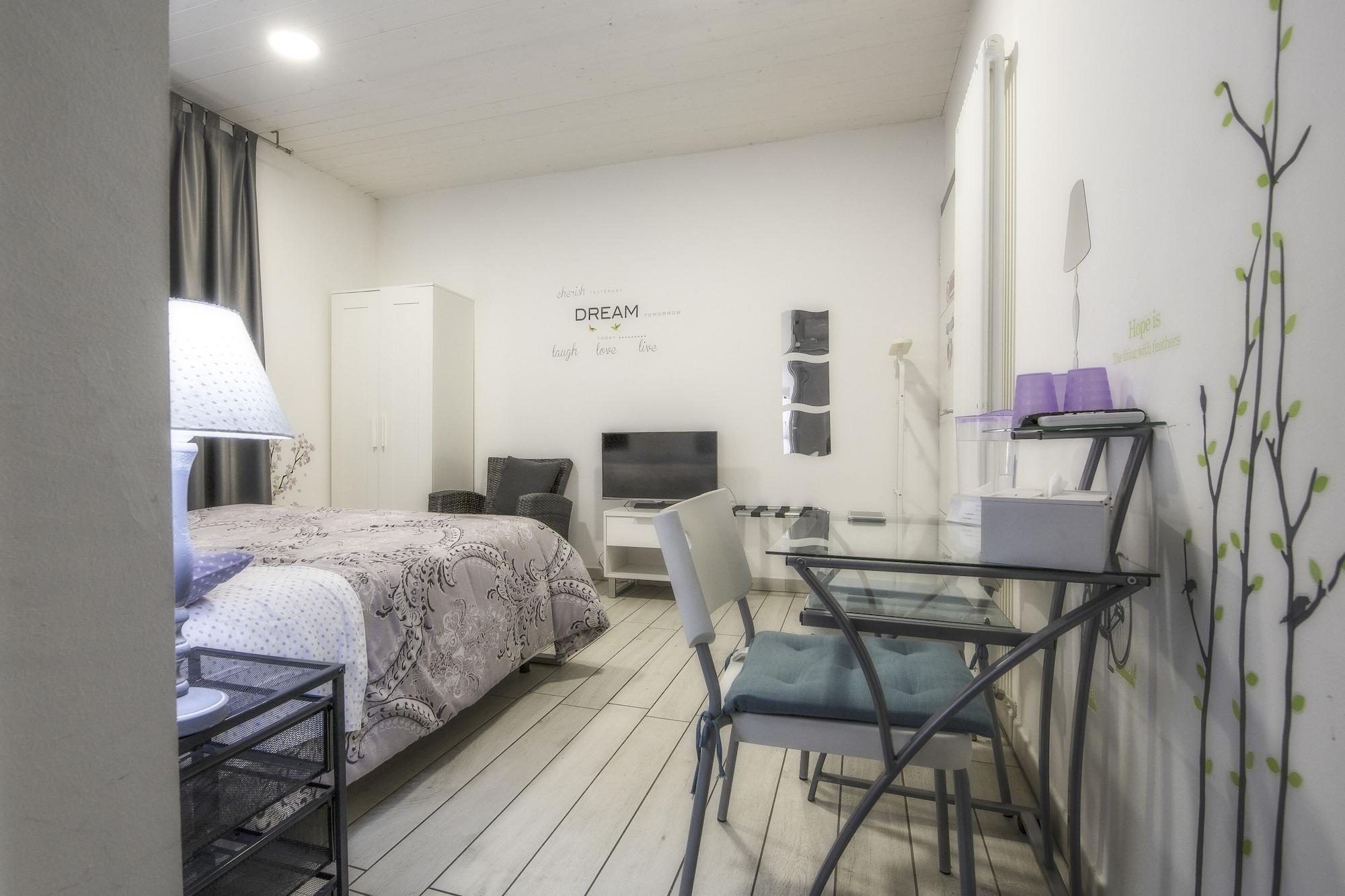 Il Giardino Di Rebecca Bed and Breakfast Φεράρα Εξωτερικό φωτογραφία
